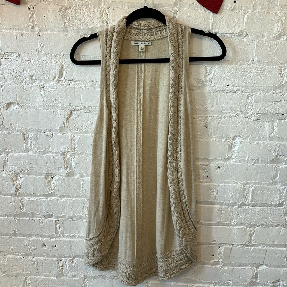 Banana Republic Sweater vest Size Large
